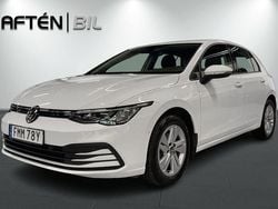 Vit Begagnad 2022 VW Golf VIII Halvkombi | 229 800 kr (Bra pris)