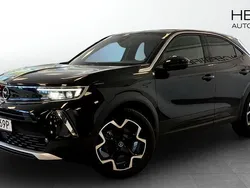 Svart (black) Begagnad 2022 Opel Mokka-e Ultimate SUV | 189 900 kr (Marknadspris)
