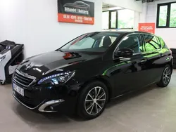 Svart Begagnad 2013 Peugeot 308 Allure Halvkombi | 79 900 kr (Marknadspris)