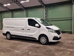 Vit Begagnad 2019 Renault Trafic Van | 152 900 kr (Superpris)