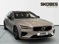 Vit Begagnad 2019 Volvo V60 R-Design Kombi | 298 900 kr (Lite dyr)