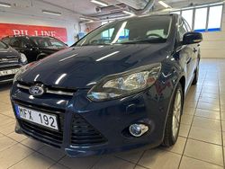 Blå Begagnad 2013 Ford Focus Titanium Halvkombi | 59 800 kr (Marknadspris)