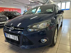 Blå Begagnad 2013 Ford Focus Titanium Halvkombi | 59 800 kr (Marknadspris)