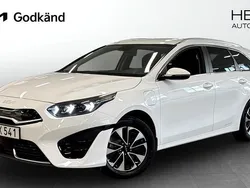 Vit (white) Begagnad 2024 Kia Ceed Advance Kombi | 309 900 kr (Lite dyr)