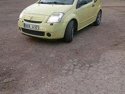 Gul Begagnad 2004 Citroën C2 Halvkombi | 9 000 kr