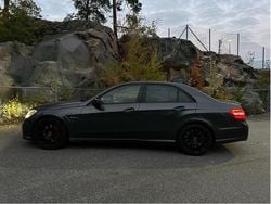 Grå Begagnad 2011 Mercedes E63 AMG Avantgarde Sedan | 249 000 kr (Marknadspris)