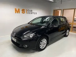 Svart Begagnad 2013 VW Golf Halvkombi | 84 800 kr