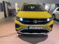 Gul Ny 2025 VW T-Cross Life SUV | 293 200 kr (Marknadspris)