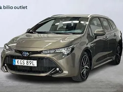 Grön Begagnad 2020 Toyota Corolla Kombi | 239 900 kr (Marknadspris)