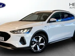 Vit (white) Begagnad 2024 Ford Focus Active Halvkombi | 219 900 kr (Lite dyr)
