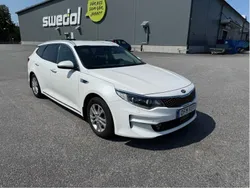 Vit Begagnad 2017 Kia Optima Comfort Kombi | 149 900 kr (Marknadspris)