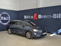 Blå Begagnad 2019 Ford Focus Titanium Kombi | 164 900 kr (Marknadspris)