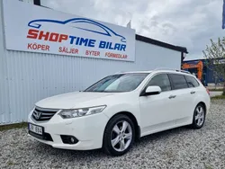 Vit Begagnad 2012 Honda Accord Executive Kombi | 59 900 kr (Bra pris)
