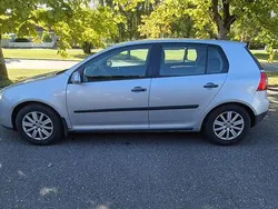 Silver Begagnad 2006 VW Golf V Trendline Halvkombi | 29 000 kr (Marknadspris)