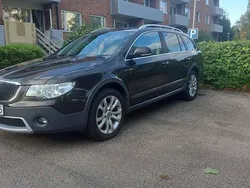 Brun Begagnad 2012 Skoda Superb Elegance Kombi | 120 000 kr (Lite dyr)