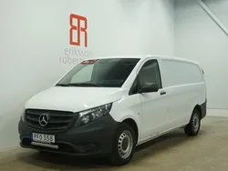 Vit Begagnad 2017 Mercedes Vito Minibuss | 169 900 kr (Marknadspris)