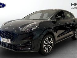 Svart Begagnad 2022 Ford Puma ST-Line SUV | 209 000 kr (Marknadspris)