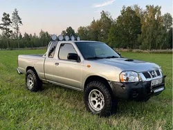 Silver Begagnad 2004 Nissan Navara Pickup | 50 000 kr (Superpris)