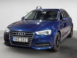 Blå Begagnad 2015 Audi A3 Sportback Attraction Halvkombi | 144 900 kr (Marknadspris)