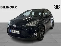 Svart Begagnad 2017 Toyota Yaris Style Halvkombi | 139 900 kr (Lite dyr)