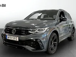 Grå Begagnad 2022 VW Tiguan Style SUV | 379 900 kr (Marknadspris)