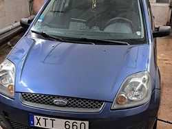 Jeans blue metallic Begagnad 2006 Ford Fiesta Halvkombi | 16 000 kr (Lite dyr)
