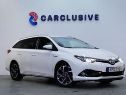 Vit Begagnad 2016 Toyota Auris Touring Sports Kombi | 169 900 kr (Marknadspris)