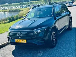 Svart Begagnad 2024 Mercedes EQB250+ AMG SUV | 420 000 kr