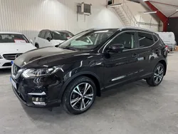 Svart Begagnad 2018 Nissan Qashqai 360º SUV | 179 900 kr (Marknadspris)