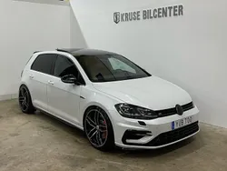 Vit Begagnad 2017 VW Golf VII R Halvkombi | 269 900 kr (Dyr)