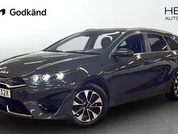 Grå (grey) Begagnad 2022 Kia Ceed Advance Kombi | 234 900 kr (Marknadspris)