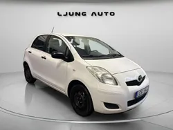 Vit Begagnad 2010 Toyota Yaris Halvkombi | 29 900 kr (Bra pris)