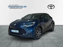 Blå Begagnad 2024 Toyota C-HR Style SUV | 399 900 kr (Marknadspris)