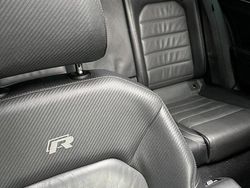 Blå Begagnad 2017 VW Golf VII R Kombi | 229 000 kr (Marknadspris)