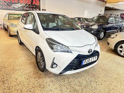 Vit Begagnad 2019 Toyota Yaris Multidrive S Halvkombi | 129 900 kr (Marknadspris)