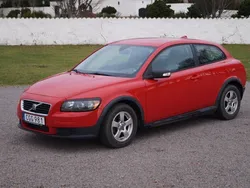 Röd Begagnad 2007 Volvo C30 Drive Kinetic Halvkombi | 44 900 kr (Lite dyr)