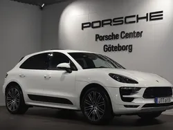 Vit (white) Begagnad 2017 Porsche Macan GTS SUV | 499 000 kr (Dyr)