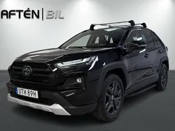 Svart Begagnad 2023 Toyota RAV4 Hybrid SUV | 419 800 kr (Marknadspris)
