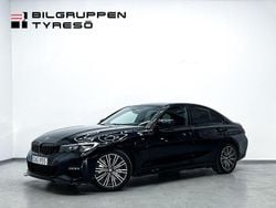 Svart Begagnad 2021 BMW 330e M Sport Sedan | 339 900 kr (Bra pris)