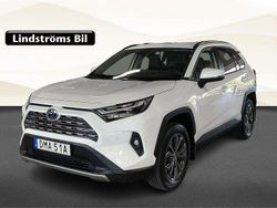 Vit Begagnad 2024 Toyota RAV4 Hybrid Executive SUV | 459 000 kr (Marknadspris)