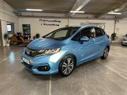 Ljusblå Begagnad 2018 Honda Jazz Halvkombi | 159 900 kr (Marknadspris)