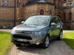 Begagnad 2013 Mitsubishi Outlander SUV | 92 000 kr (Marknadspris)