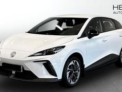 Vit (white) Begagnad 2022 MG MG4 EV Halvkombi | 249 900 kr (Marknadspris)