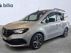 Silver Begagnad 2023 Mercedes EQT200 Minibuss | 355 000 kr