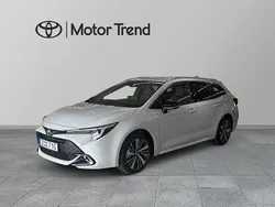 Grå Begagnad 2025 Toyota Corolla Style Kombi | 359 900 kr (Dyr)