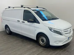 Vit Begagnad 2022 Mercedes Vito Minibuss | 249 000 kr