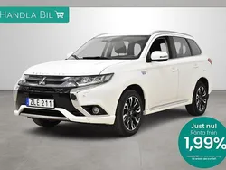 Vit Begagnad 2018 Mitsubishi Outlander P-HEV SUV | 179 900 kr (Marknadspris)