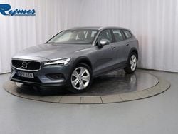 Grå Begagnad 2021 Volvo V60 CC SE Kombi | 299 800 kr (Marknadspris)