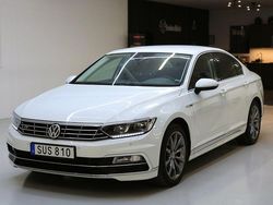 Vit Begagnad 2017 VW Passat R-line Sedan | 199 900 kr (Lite dyr)