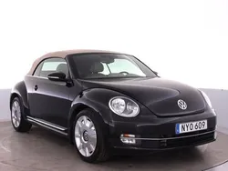 Svart Begagnad 2016 VW Beetle Cab | 235 000 kr (Marknadspris)